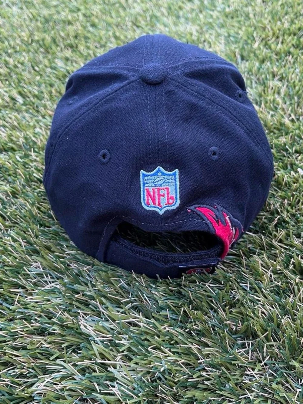 Vintage Tampa Bay Buccaneers Flame Velcro Back Hat